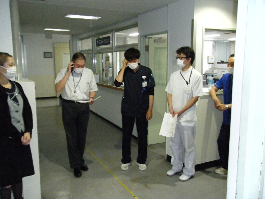 指揮者への報告と指揮者からの指示伝達